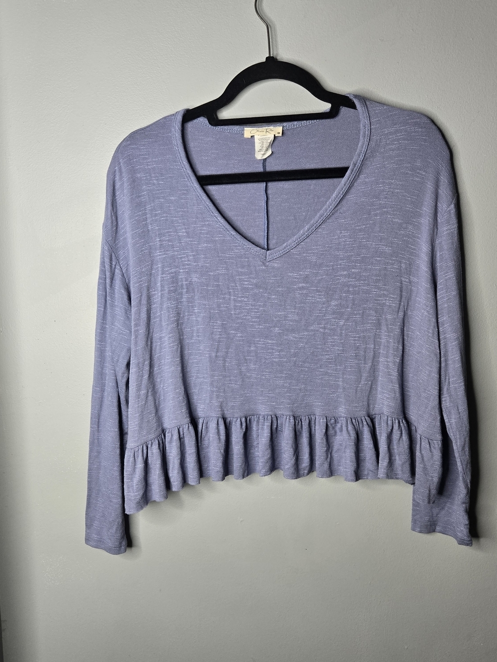 Olivia Rae Soft Lavender Periwinkle Ruffle Hem Long Sleeve Top | Small V-Neck